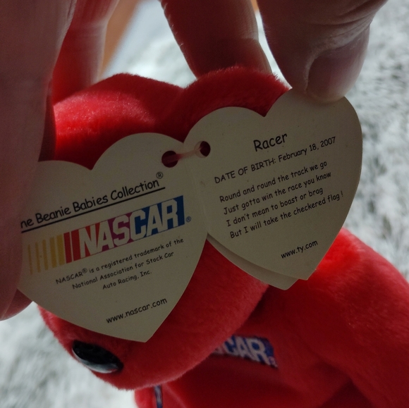 TY Beanie Baby - RACER the Nascar Bear - Picture 5 of 5